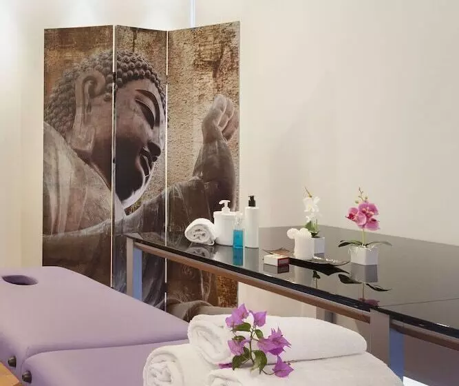 Fotos del hotel Abril:  6