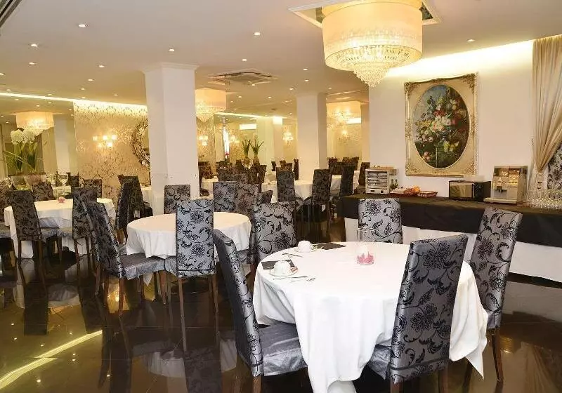 Fotos del hotel Artheus Carmelitas Salamanca:  9