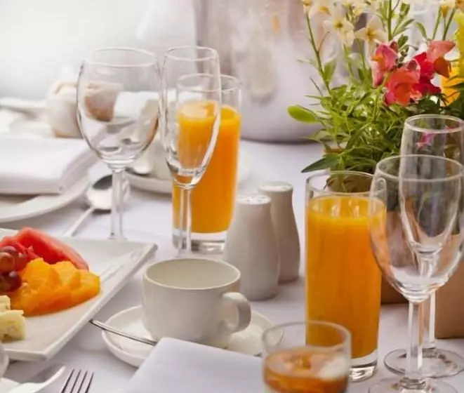 Fotos del hotel Grand Chancellor Adelaide:  8