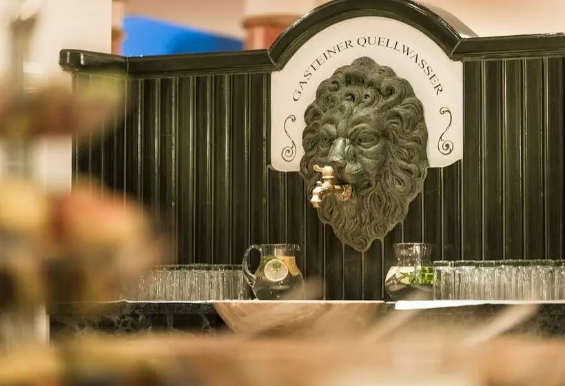 Fotos del hotel Norica  Thermens Gastein Mit Dem Bademantel Direkt In Die Therme:  20