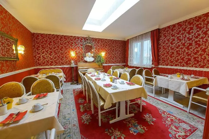 Fotos del hotel Urania:  23