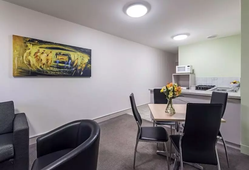 Fotos del hotel Comfort Inn & Suites Goodearth Perth:  4
