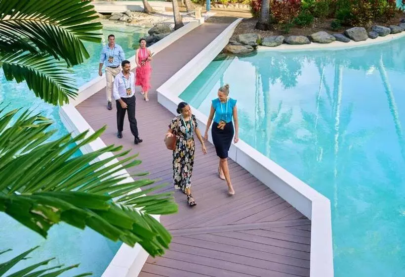Sheraton Grand Mirage Resort, Port Douglas