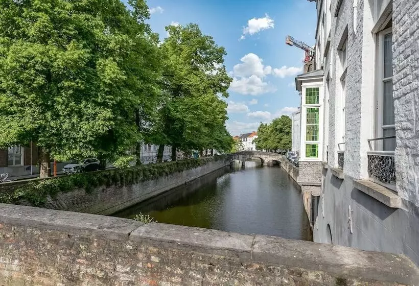 Fotos del hotel Bryghia:  11