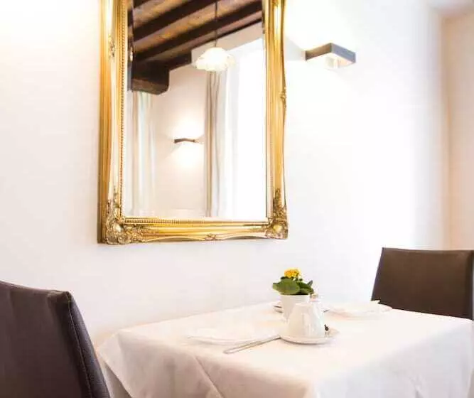 Fotos del hotel Bryghia:  9