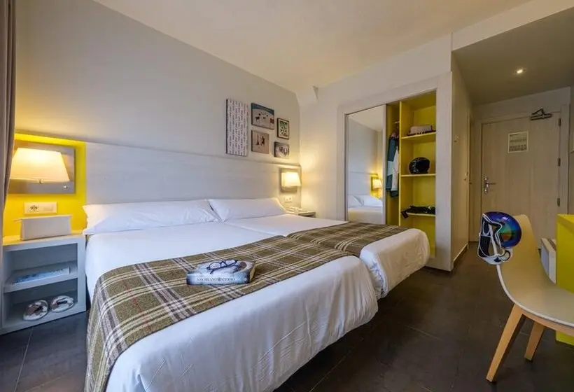 Fotos del hotel Cristina:  8