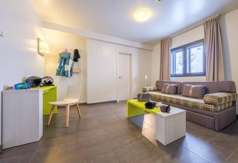 Fotos del hotel Cristina:  25