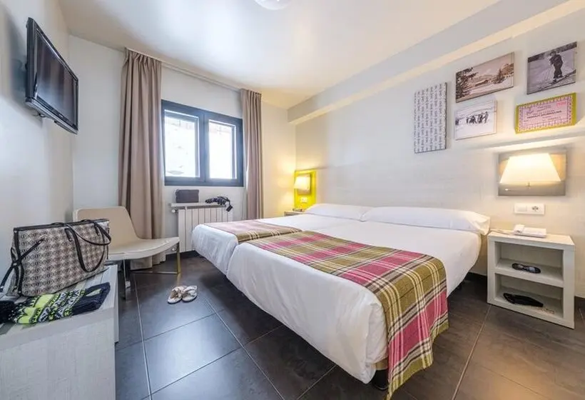 Fotos del hotel Cristina:  22