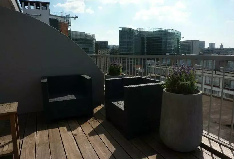 Fotos del hotel New  Charlemagne:  6