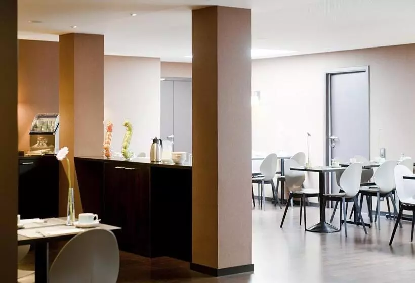 Fotos del hotel New  Charlemagne:  9