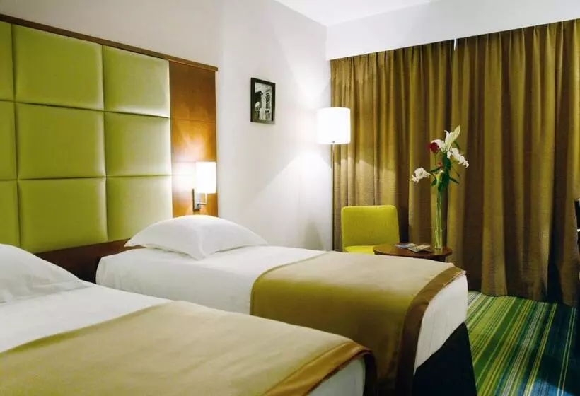 Fotos del hotel New  Charlemagne:  2