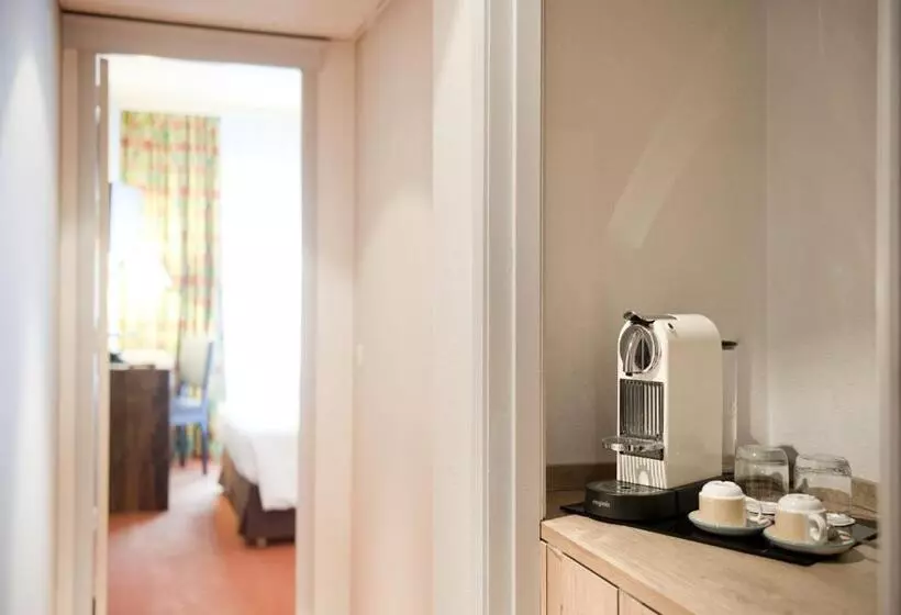 Fotos del hotel New  Charlemagne:  19