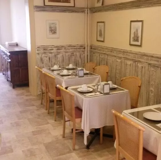 Fotos del hotel Queen Mary:  17