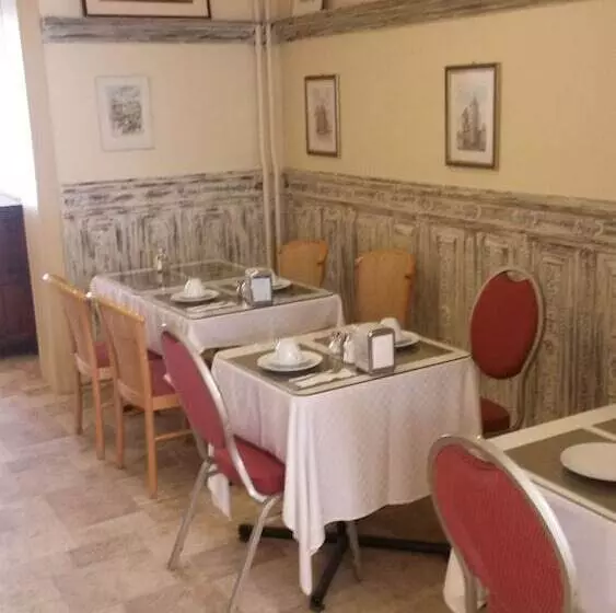 Fotos del hotel Queen Mary:  4