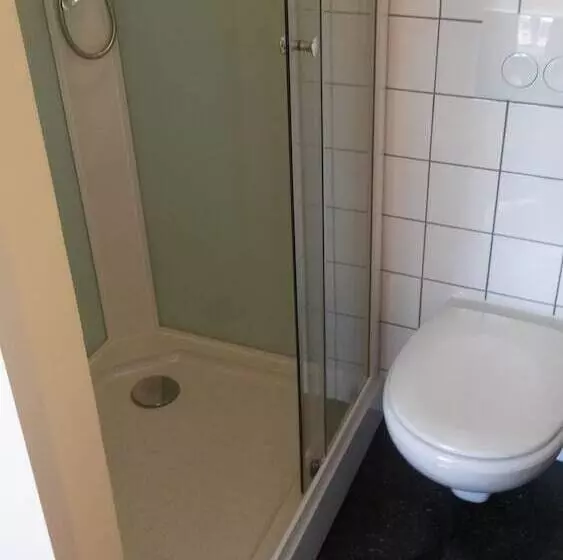 Fotos del hotel Queen Mary:  7