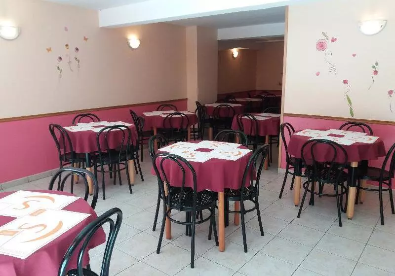 Fotos del hotel Somriu Hotel City M28:  5