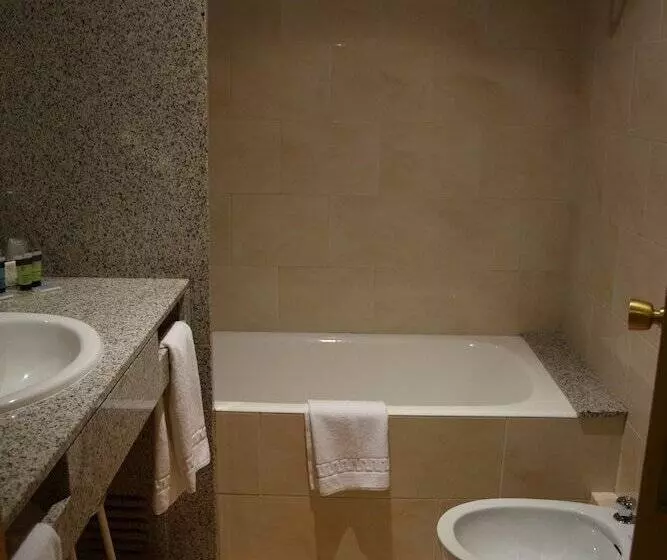 Fotos del hotel Somriu Hotel City M28:  7