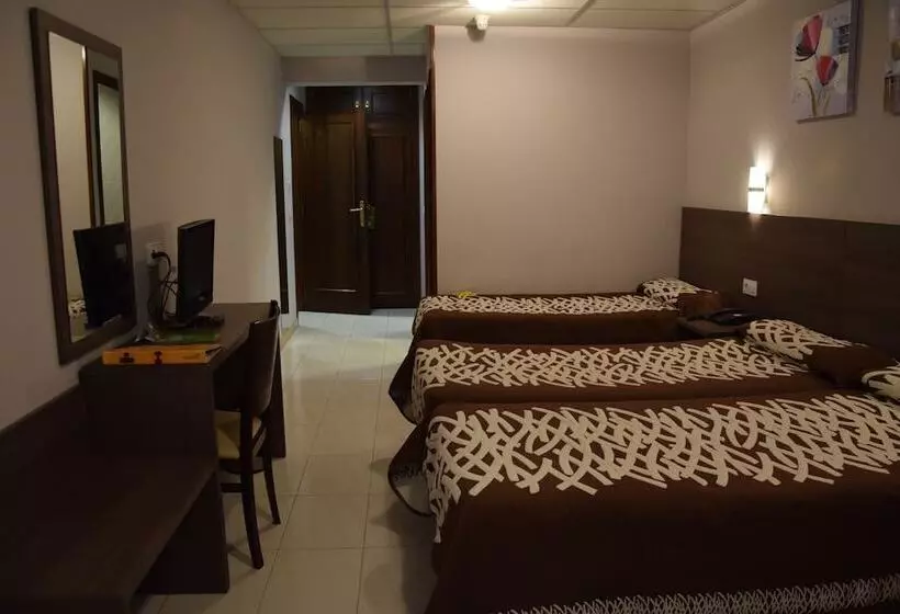 Fotos del hotel Somriu Hotel City M28:  2