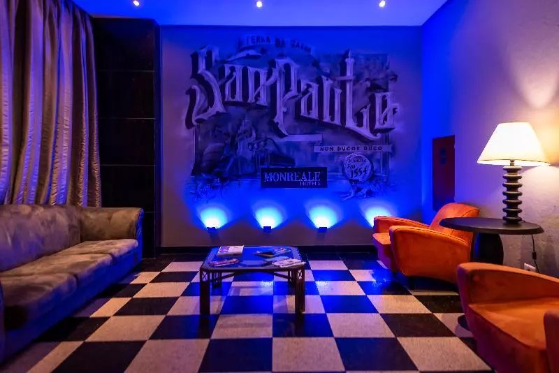 Fotos del hotel Excelsior:  4