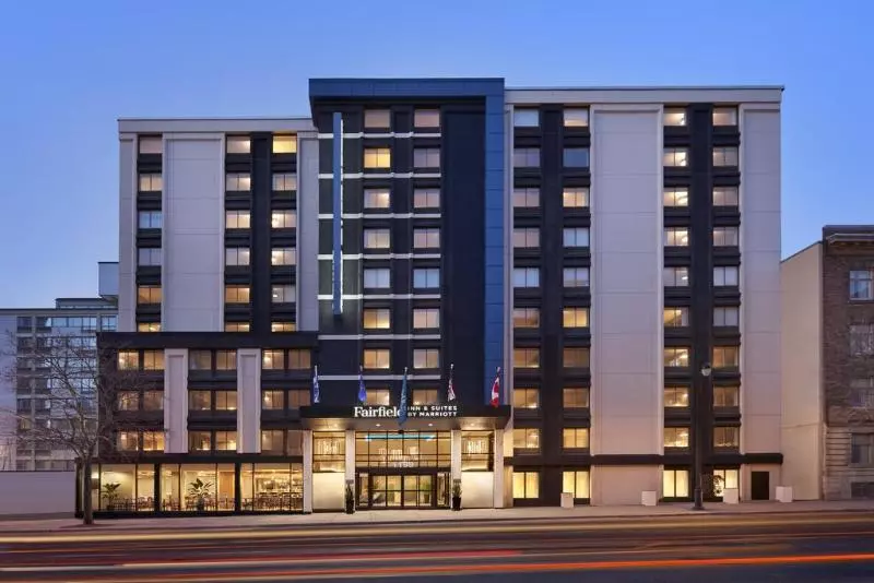 Fotos del hotel Fairfield Inn By Marriott Montreal Downtown:  10