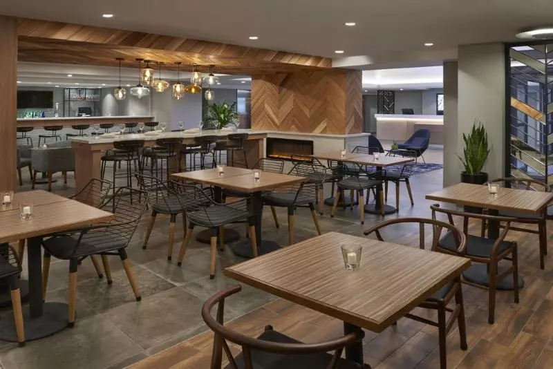 Fotos del hotel Fairfield Inn By Marriott Montreal Downtown:  21