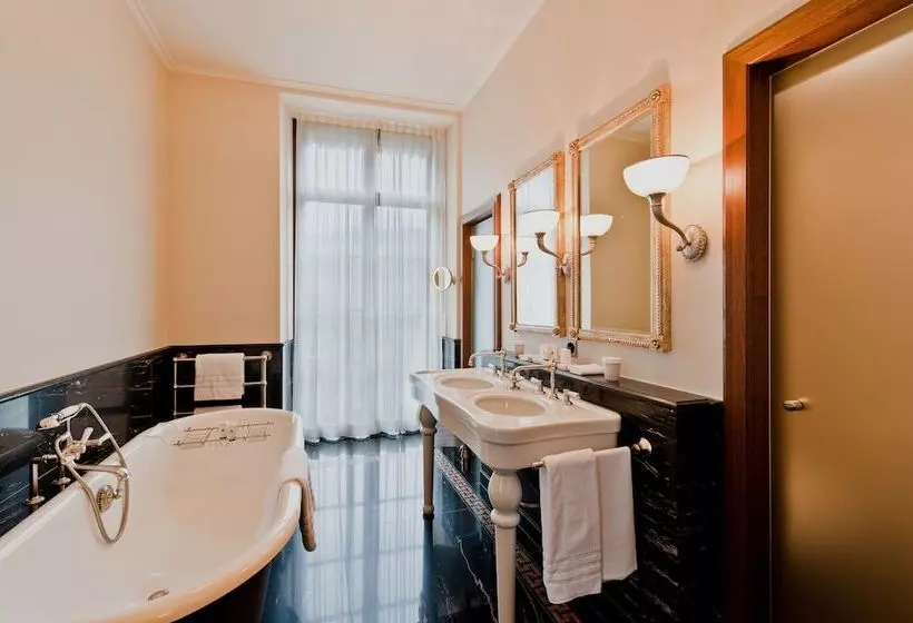 Fotos del hotel Grand Hotel Les Trois Rois:  16