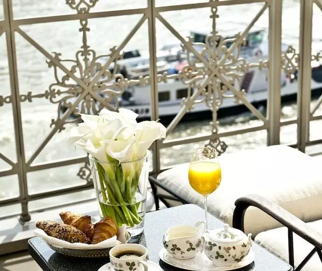 Fotos del hotel Grand Hotel Les Trois Rois:  4