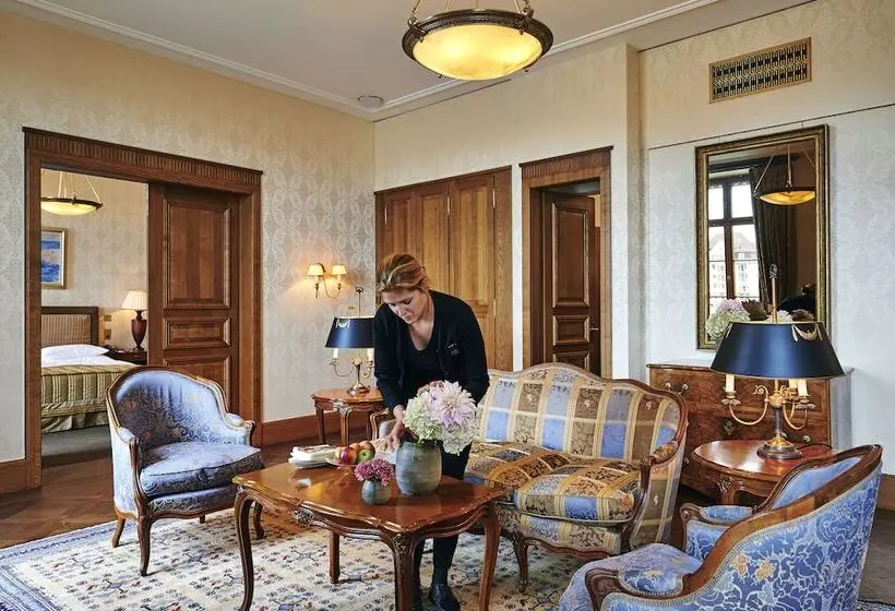 Fotos del hotel Grand Hotel Les Trois Rois:  22