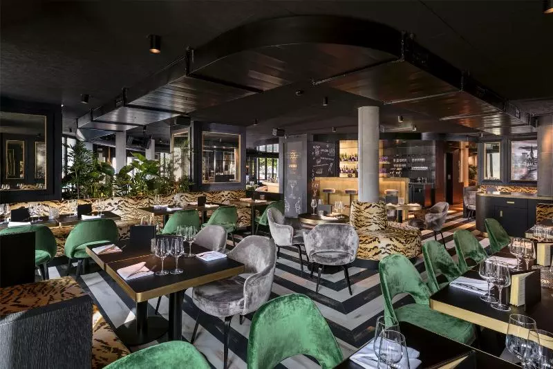 Fotos del hotel Central Plaza:  9