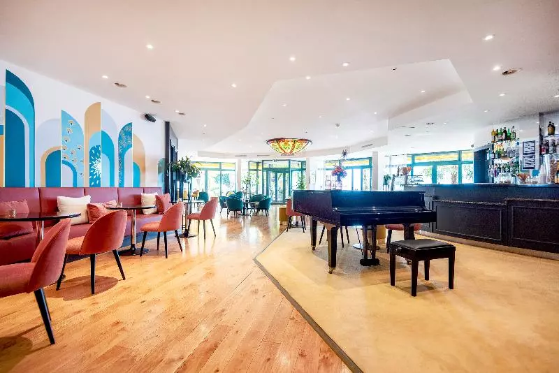 Fotos del hotel Royal Plaza Montreux & Spa:  2