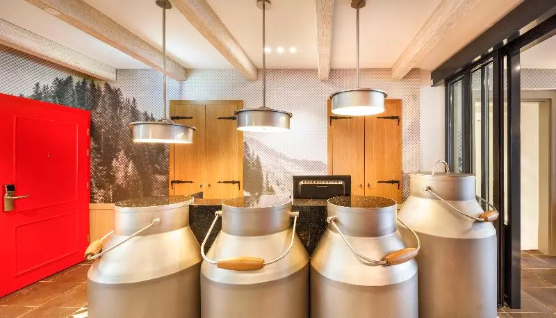 Fotos del hotel Swiss Night By Fassbind:  5