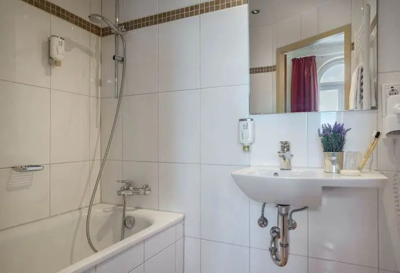 Fotos del hotel Novum Hotel Graf Moltke Hamburg:  15