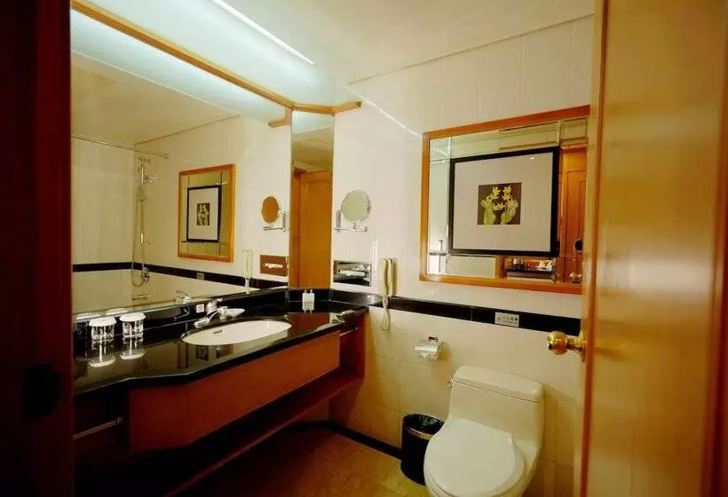 Fotos del hotel Guangzhou Baiyun:  5