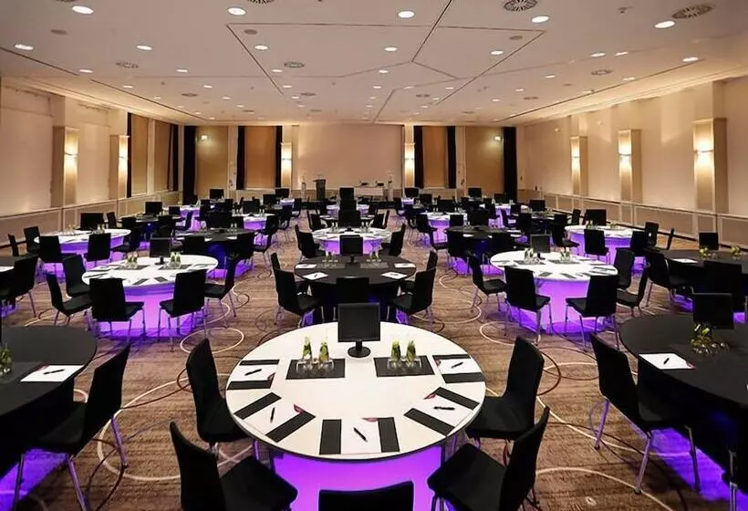 Fotos del hotel Crowne Plaza Berlin City Centre, An Ihg:  22