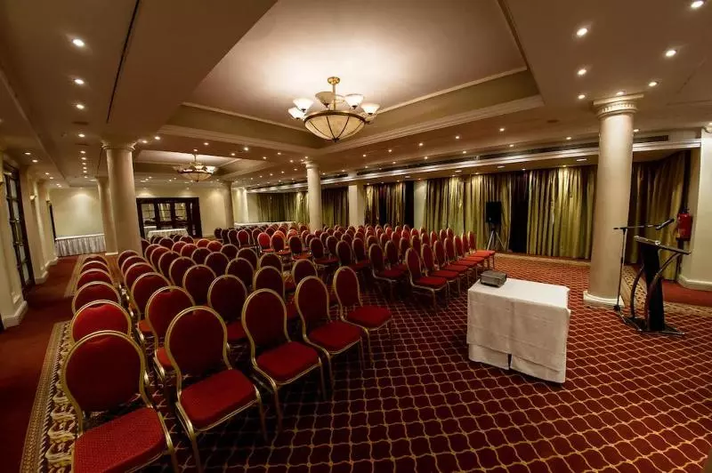 Fotos del hotel Curium Palace:  14