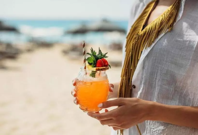 Fotos del hotel Nissi Beach Resort:  19