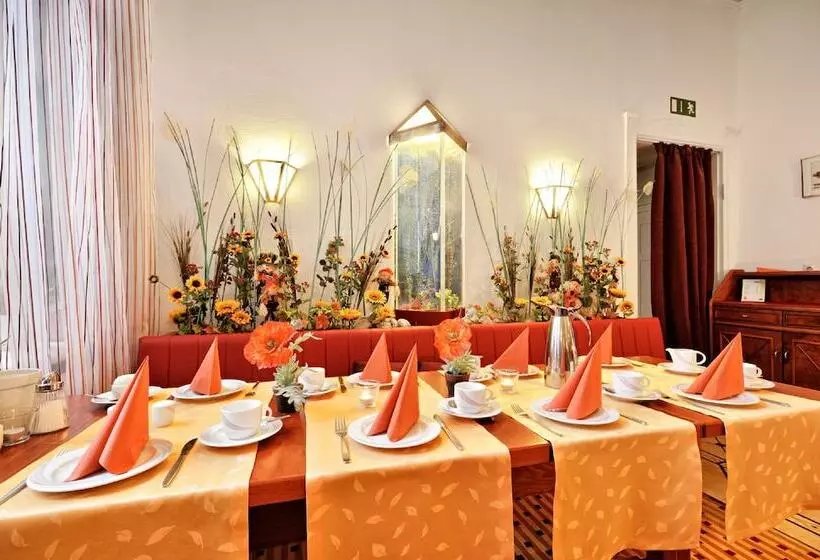 Fotos del hotel Schöneberg:  4