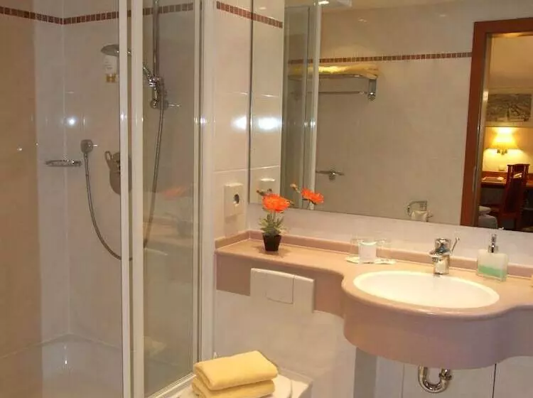 Fotos del hotel Schöneberg:  5