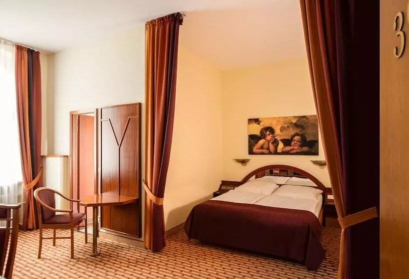 Fotos del hotel Schöneberg:  23