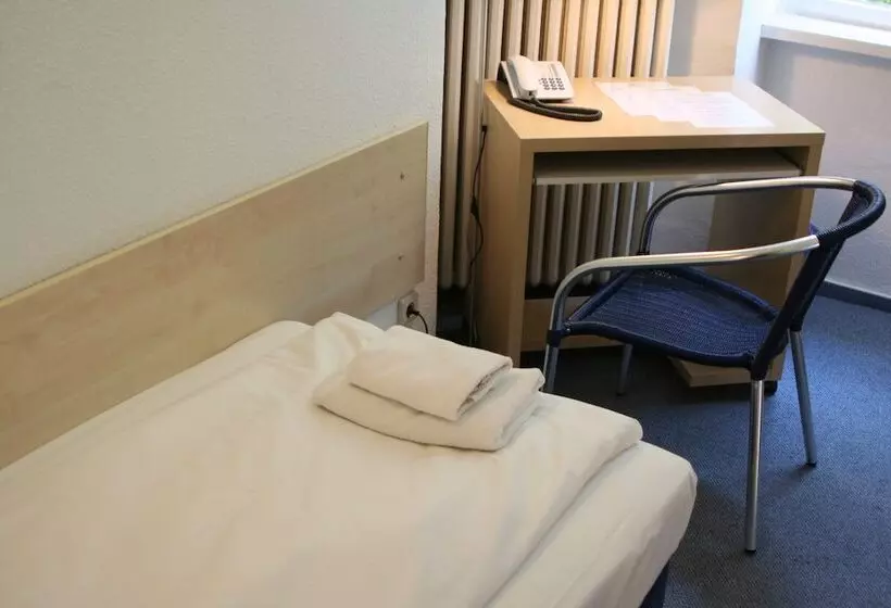 Fotos del hotel Seifert Berlin Am Kurfürstendamm:  16