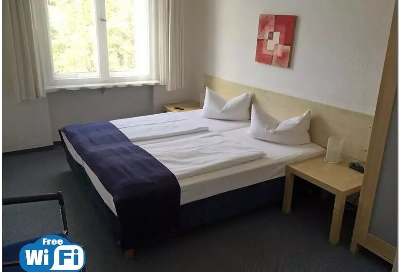 Fotos del hotel Seifert Berlin Am Kurfürstendamm:  12