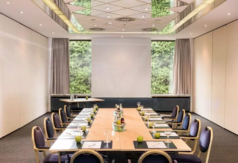 Fotos del hotel Essential By Dorint Bremenvahr:  17