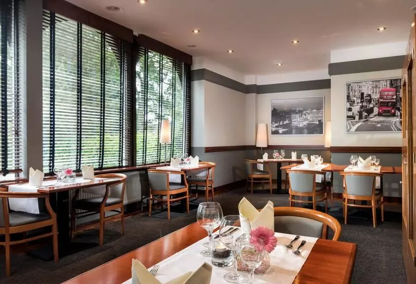 Fotos del hotel Essential By Dorint Bremenvahr:  10