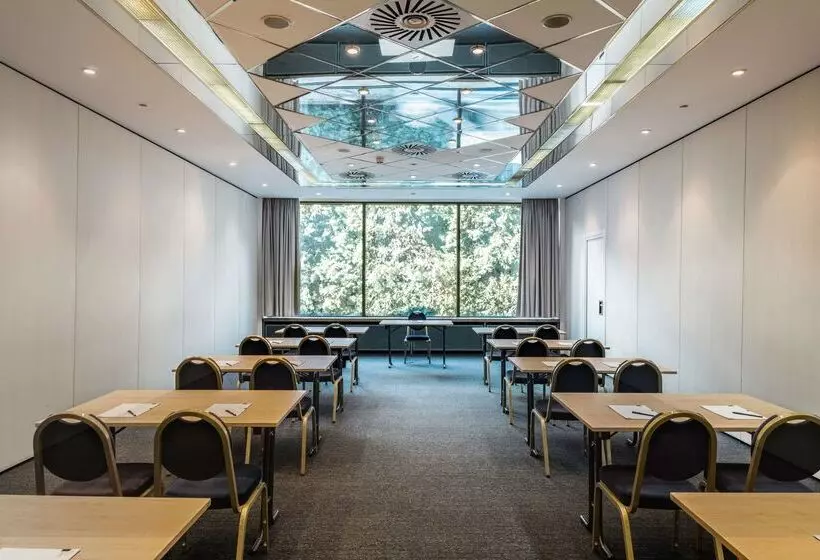 Fotos del hotel Essential By Dorint Bremenvahr:  20