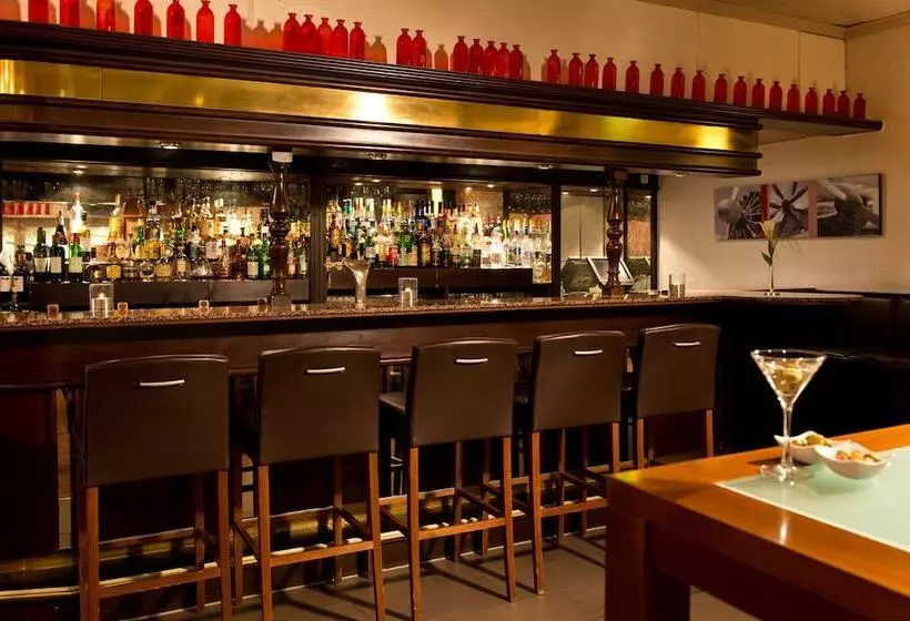 Fotos del hotel Leonardo  Köln Bonn Airport:  4