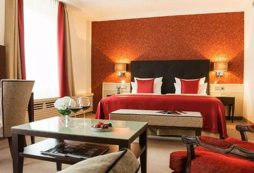 Fotos del hotel Althoff Hotel Am Schlossgarten:  12