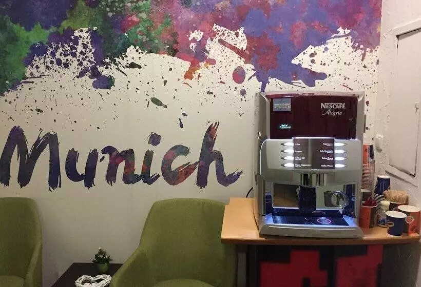 Fotos del hotel S16:  4