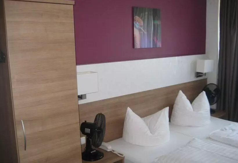 Fotos del hotel S16:  9