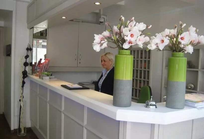 Fotos del hotel S16:  6