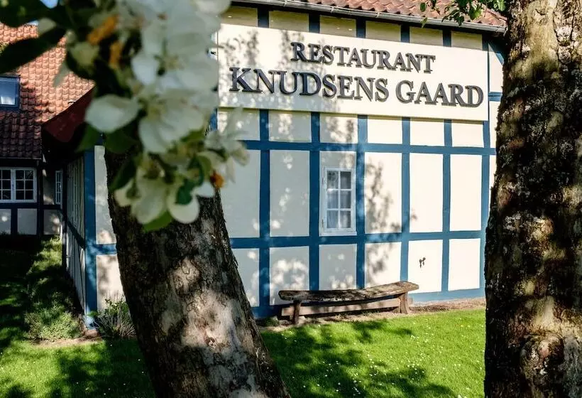 Fotos del hotel Knudsens Gaard:  2